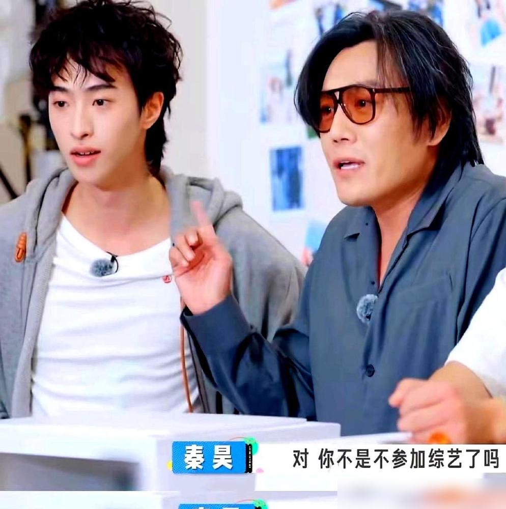 庾恩利那件“红皇后”，伊能静当年兴奋到失眠，号称苏富比拍了30万港币，现在呢？查