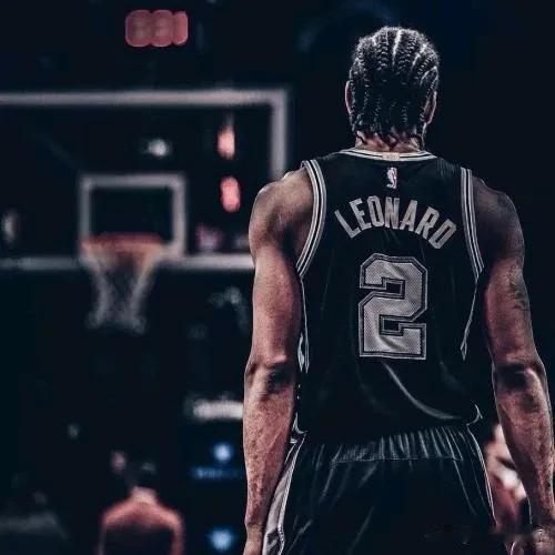 不吹不黑，整个NBA可能不会被退役球衣的FMVP不是伊戈达拉，而是伦纳德。

伊
