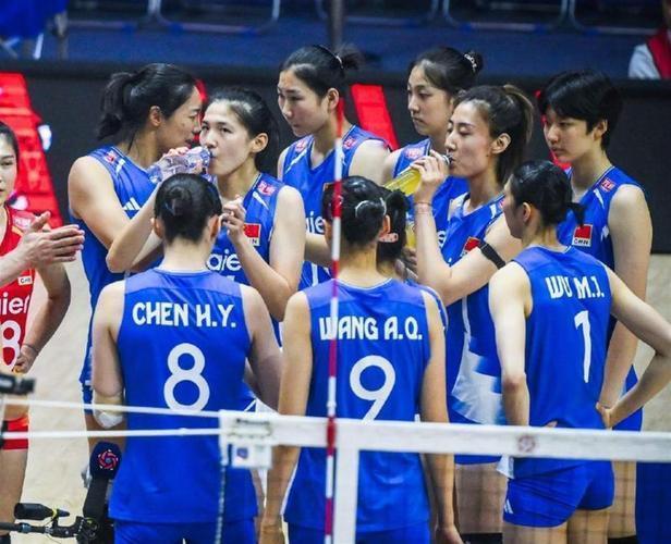 不知道赵勇到底针对泰国女排做了什么准备

女排亚锦赛的决赛夜，中国女排2比3负于