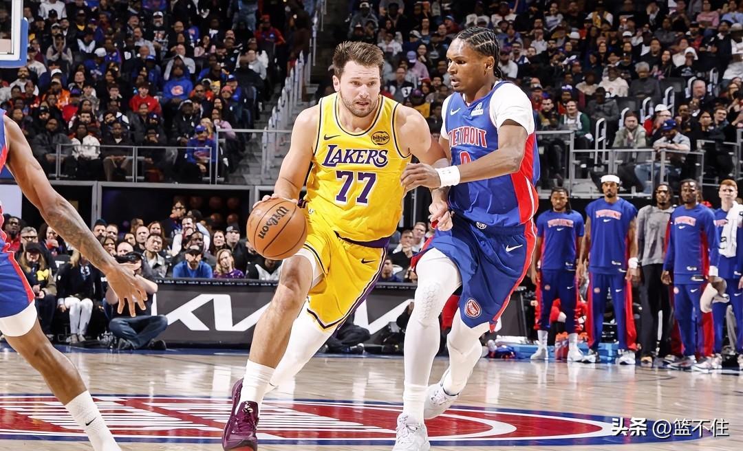 湖人憾负活塞，原因有三。

1，斯玛特不打，湖人防守端水平下降是必然的，但绝不只