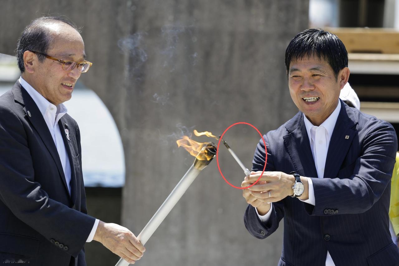 足球主帅现身广岛和平公园采火！亚运会这一幕争议不小……

2026爱知·名古屋亚