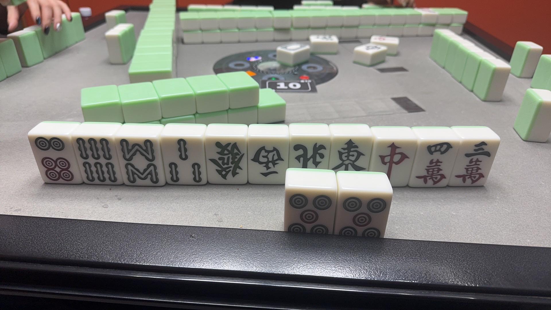 就这玩意，谁能告诉我，应该怎么弄？左边拜三下，右边拜三下吗😡