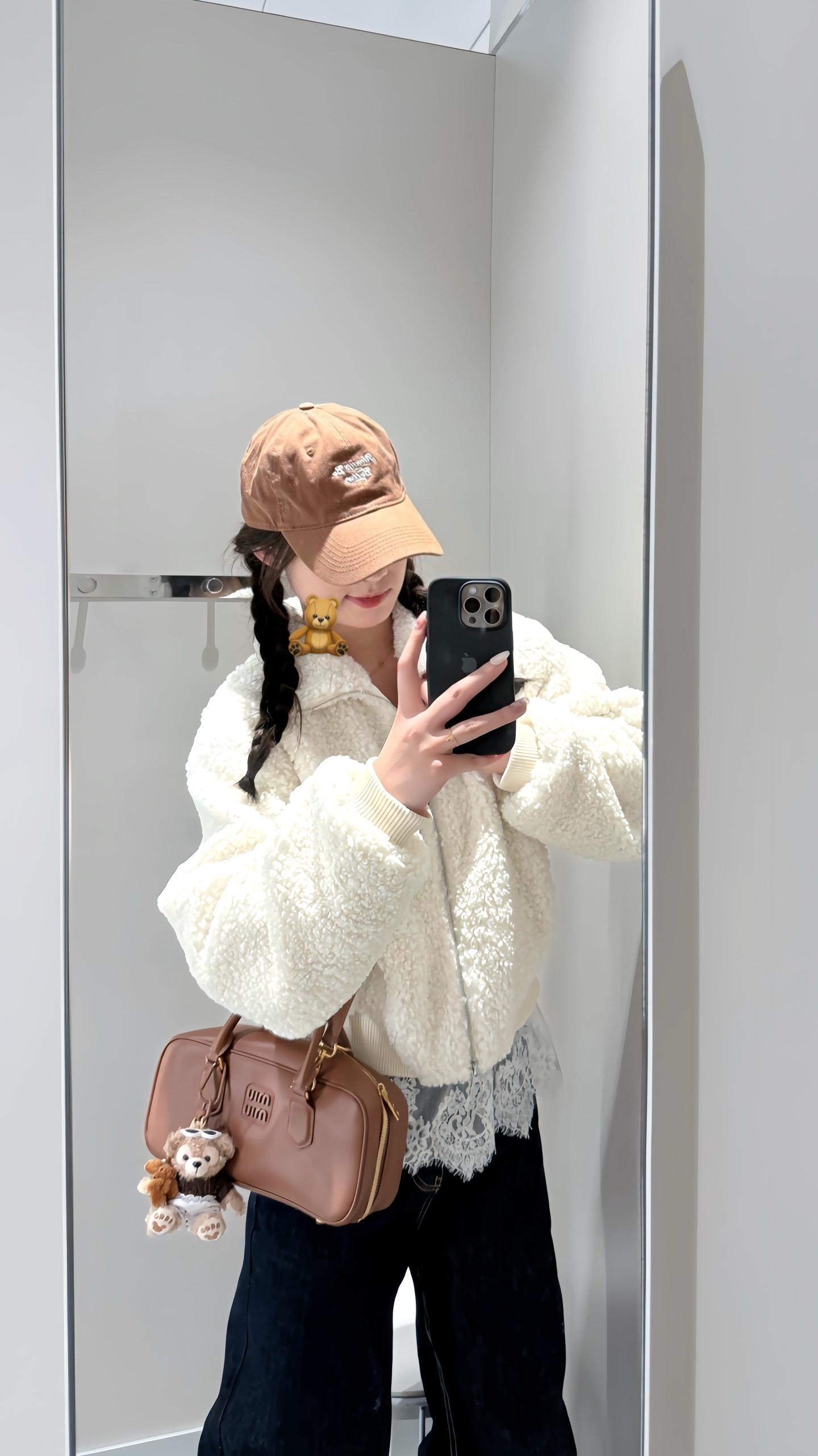 世界上温暖的人如树一样多   总有人爱上你的清澈也拥抱你的不堪