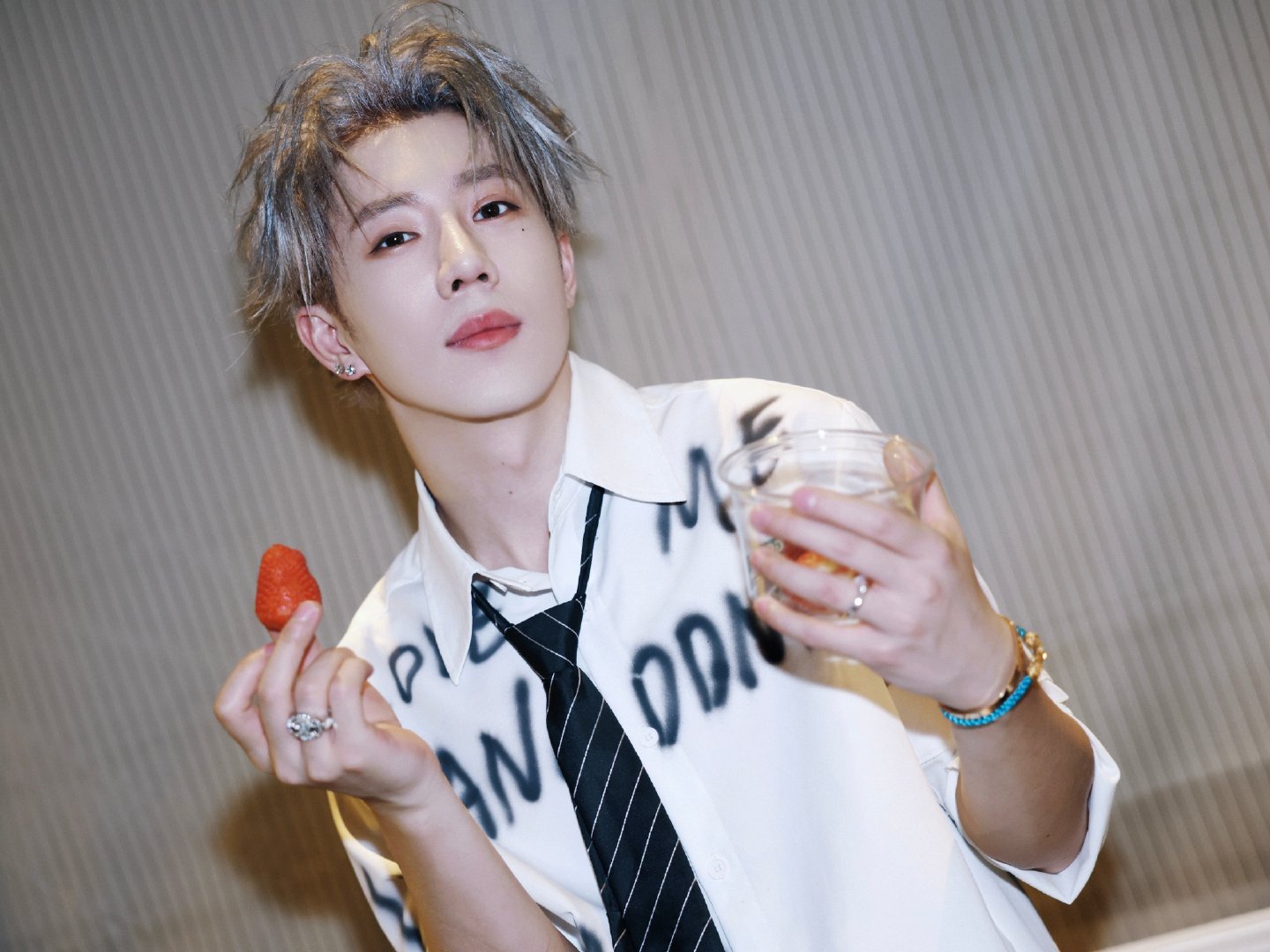 2025高产歌手TOP10 恭喜进入年度高产歌手TOP10！快来2025高产歌手