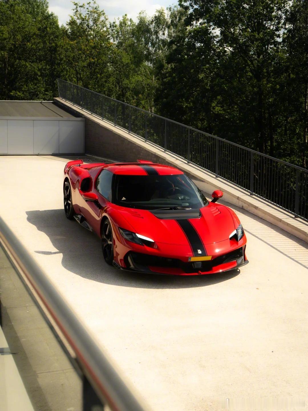 红色的法拉利296 Speciale，能让你一眼沦陷吗？