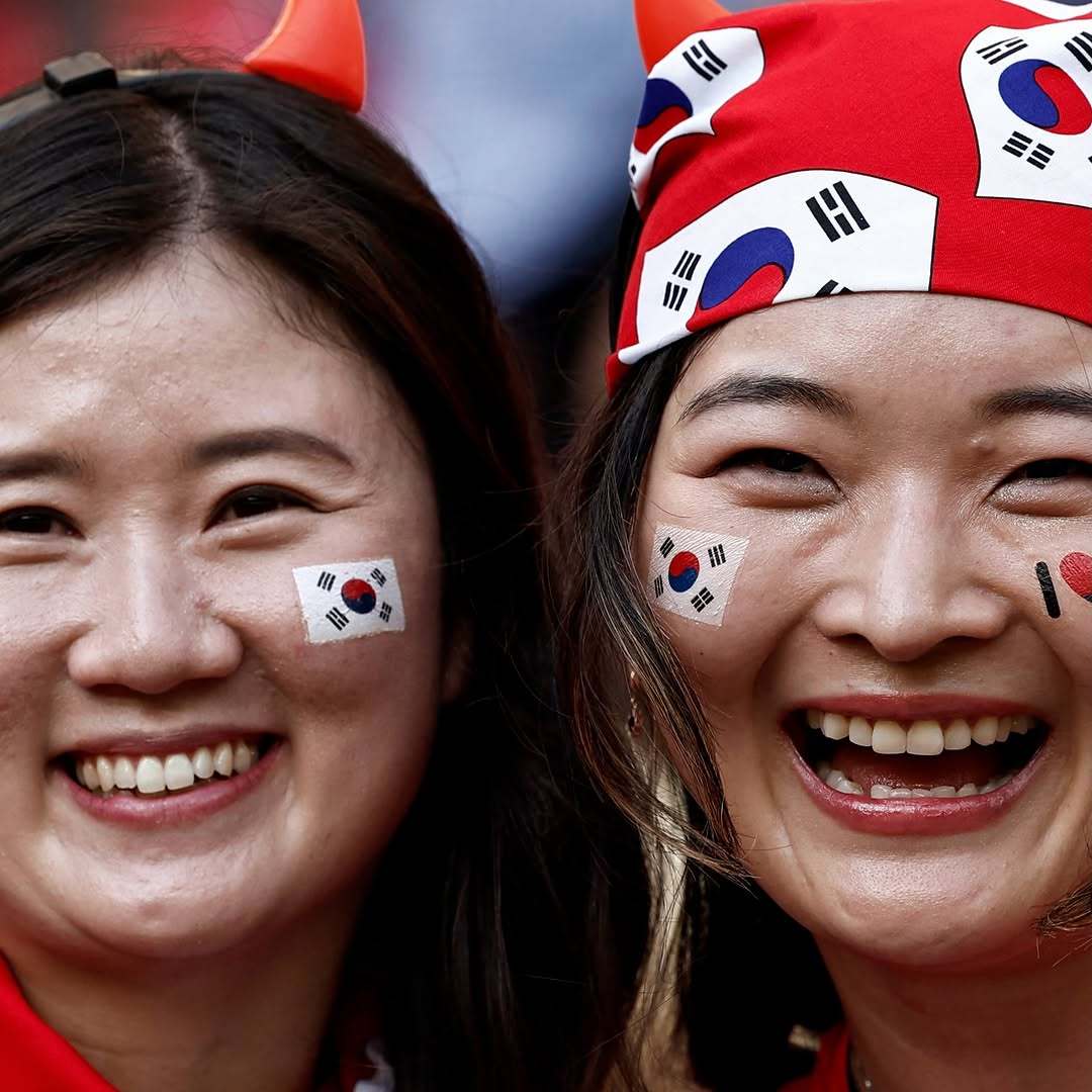 孙兴慜 因凡蒂诺更新ins⬇️谢谢你，韩国🇰🇷你们在揭幕战对阵捷克的逆转惊艳