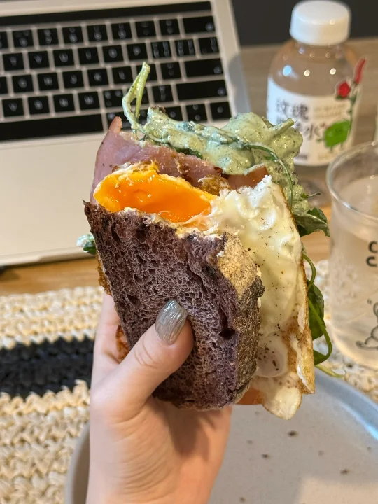 一口下去直接沦陷！打嗝都是玫瑰味~!