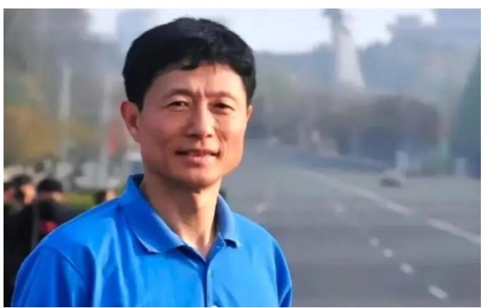 艾跃进曾说过：“让工人下岗，还要人家从头再来，你们为什么不从头再来呢？”说得好！
