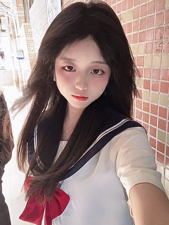 见到我的第一面 你会和我说什么。