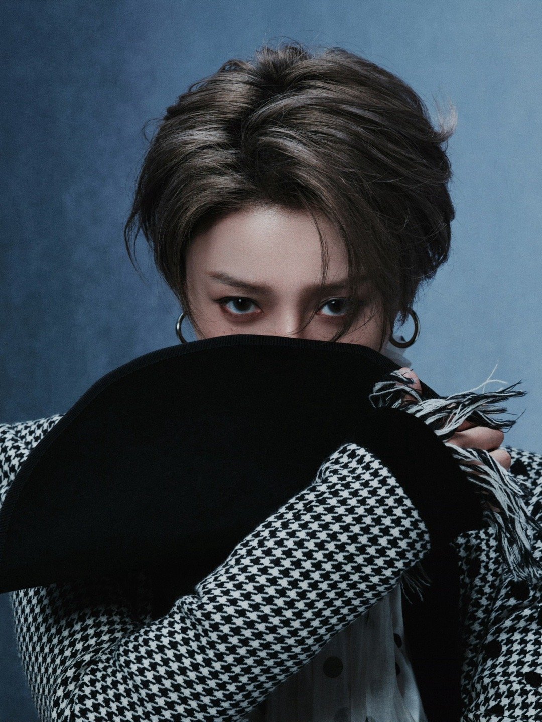 刘雨昕 × 2025爱奇艺尖叫之夜今日爱奇艺尖叫之夜造型大片发布！XIN LIU