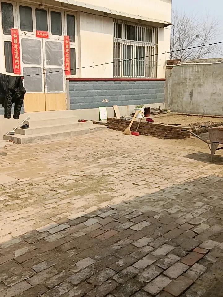 已经过了正月15，我还没有出门去干我的活。
其实我已经不用出门再去干活了。我自己