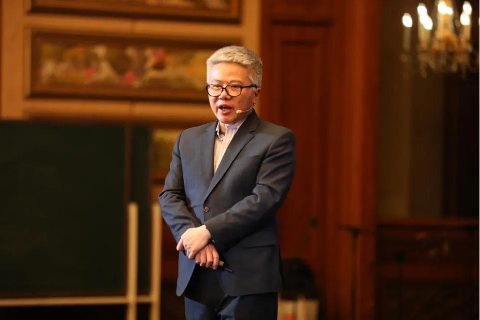 重磅！越南首位菲尔兹奖得主吴宝珠，2026年加盟香港大学！
 
数学界传来炸裂消