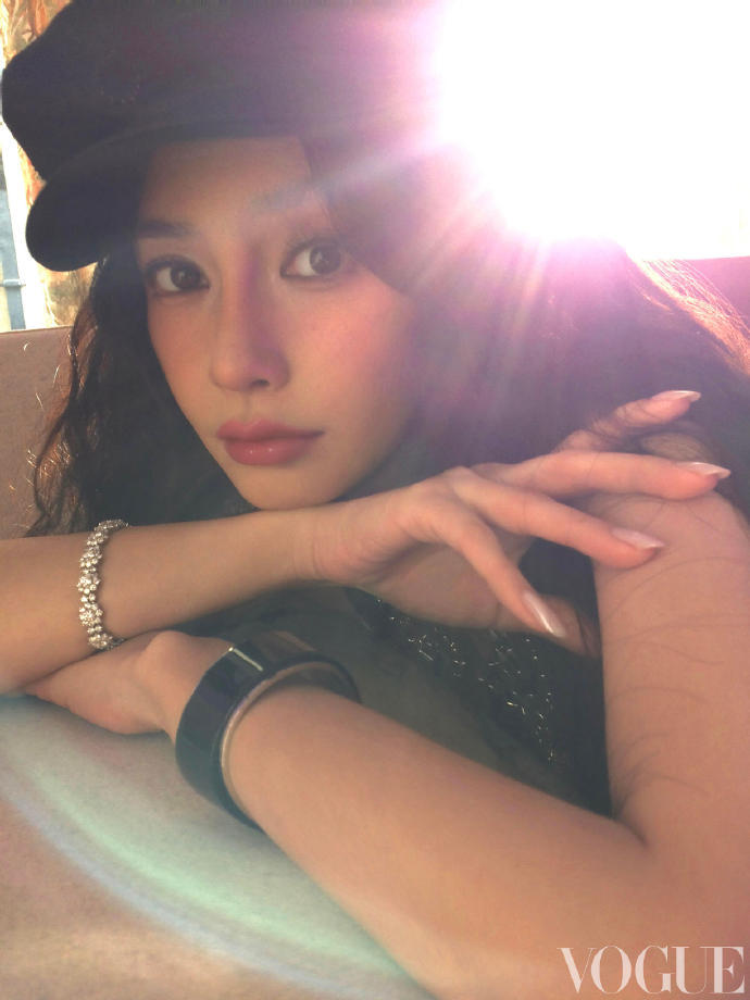 VOGUE工作人员夸Angelababy VOGUE工作人员夸Angelabab