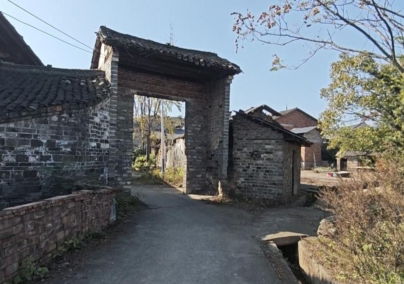 郴州古村记（2.仙溪冲村）
               文/ 姚宁

   仙