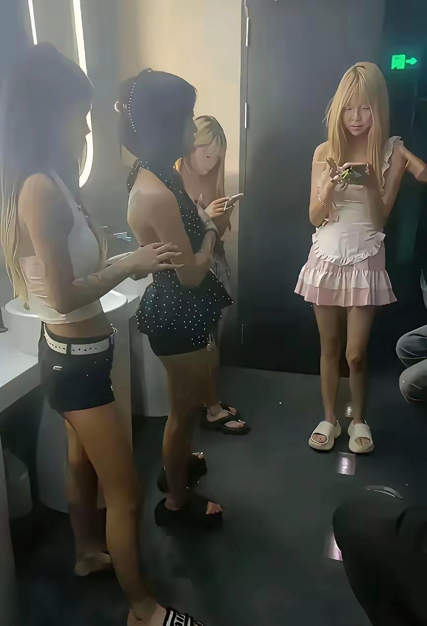 这打扮父母让吗