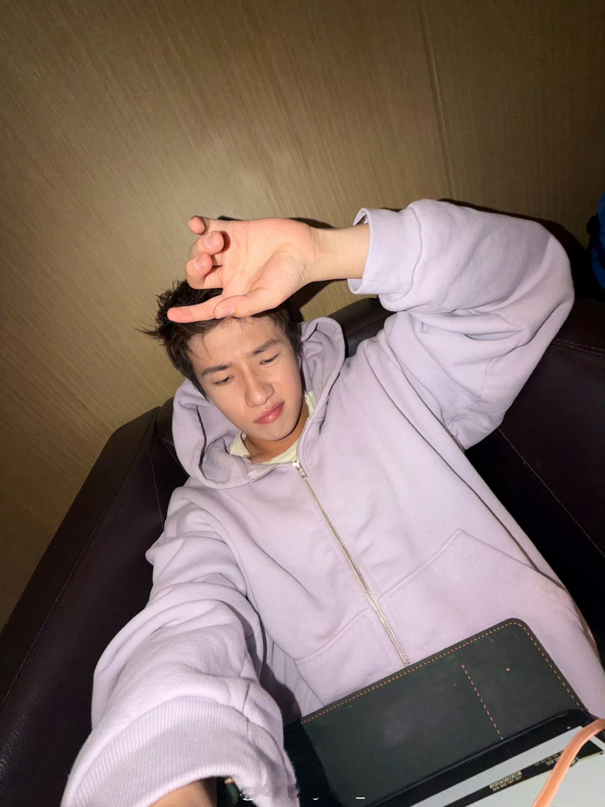 你想到了吗？王一珩和李斯丹妮也将参加《说唱巅峰对决2026》！说唱巅峰对决