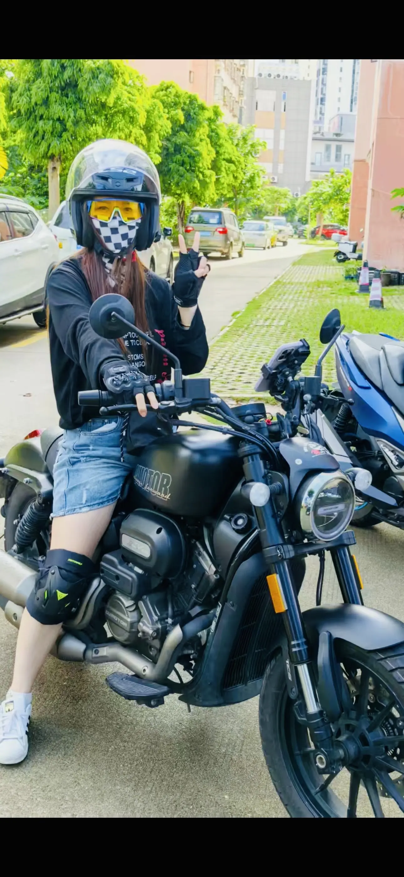 50块钱的油，追100公里的风，如果没有人陪你浪漫而行，那就让机车带你...