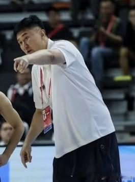 ，压力大但还是做到了，都说他有经验的啦，事实胜于雄辩，还是那四个字——实至名归！