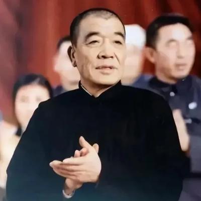 1982年的一天，已辞去领导职务的原国务院副总理陈永贵，找到国家副主席李先念，发