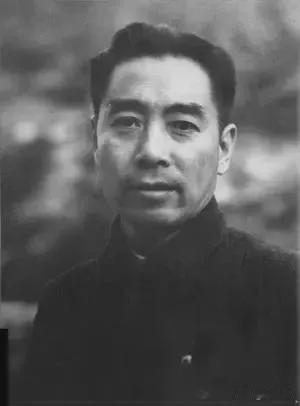 🌺🙏敬爱的周总理，致敬您的慎终如始，传承您的坚守初心！“初心始如一，终途亦赤