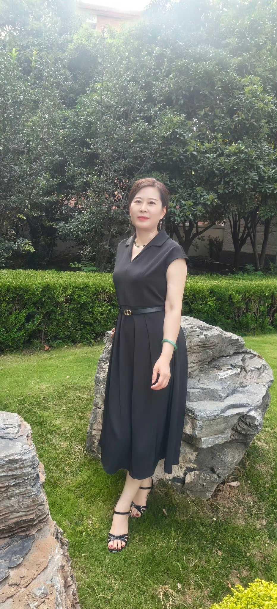 只要身材好阿姨不算老