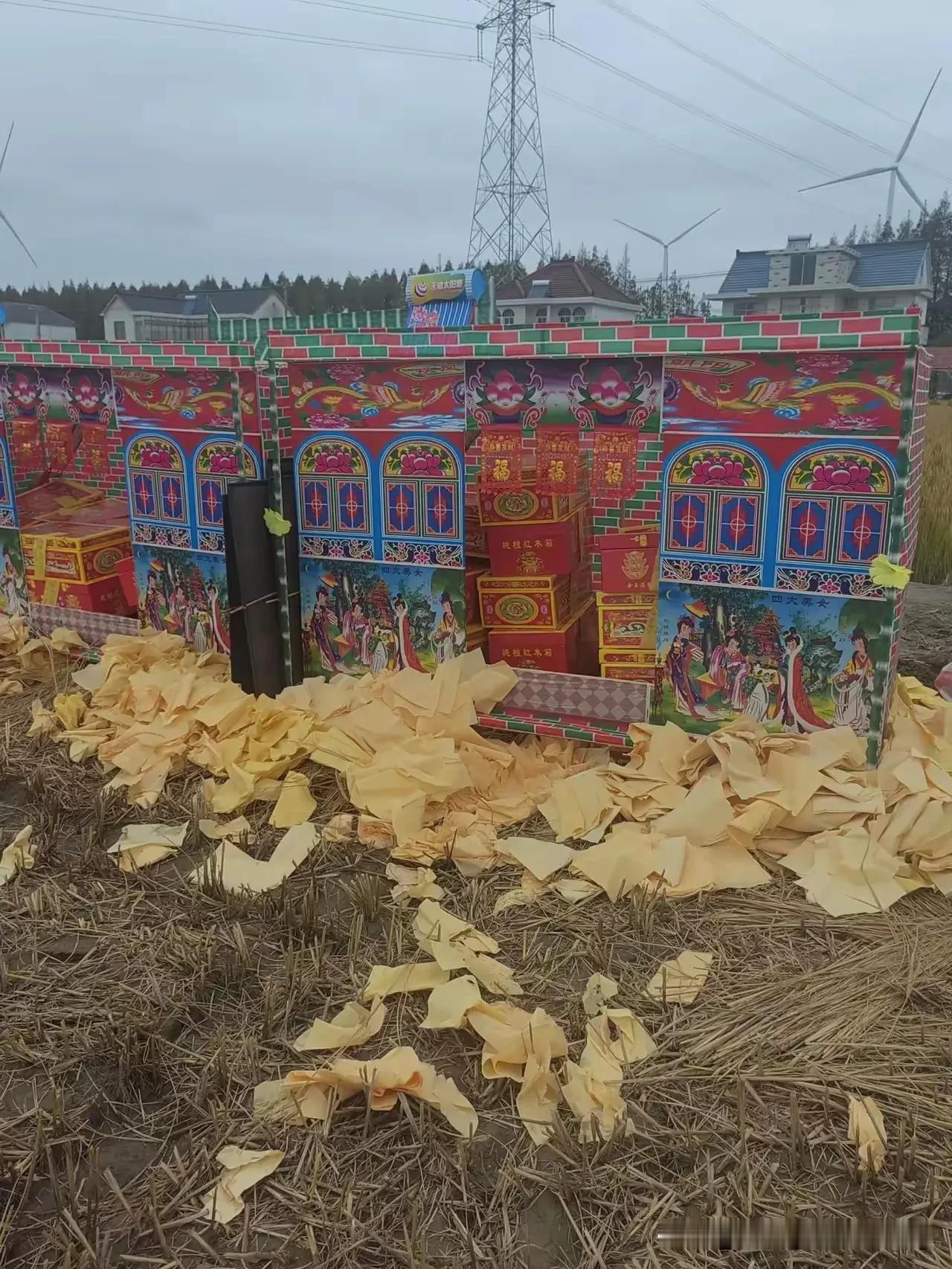 这个风俗是南通北三县才有的，北三县思想还是比较保守落后。上世纪八十年代，南通计划