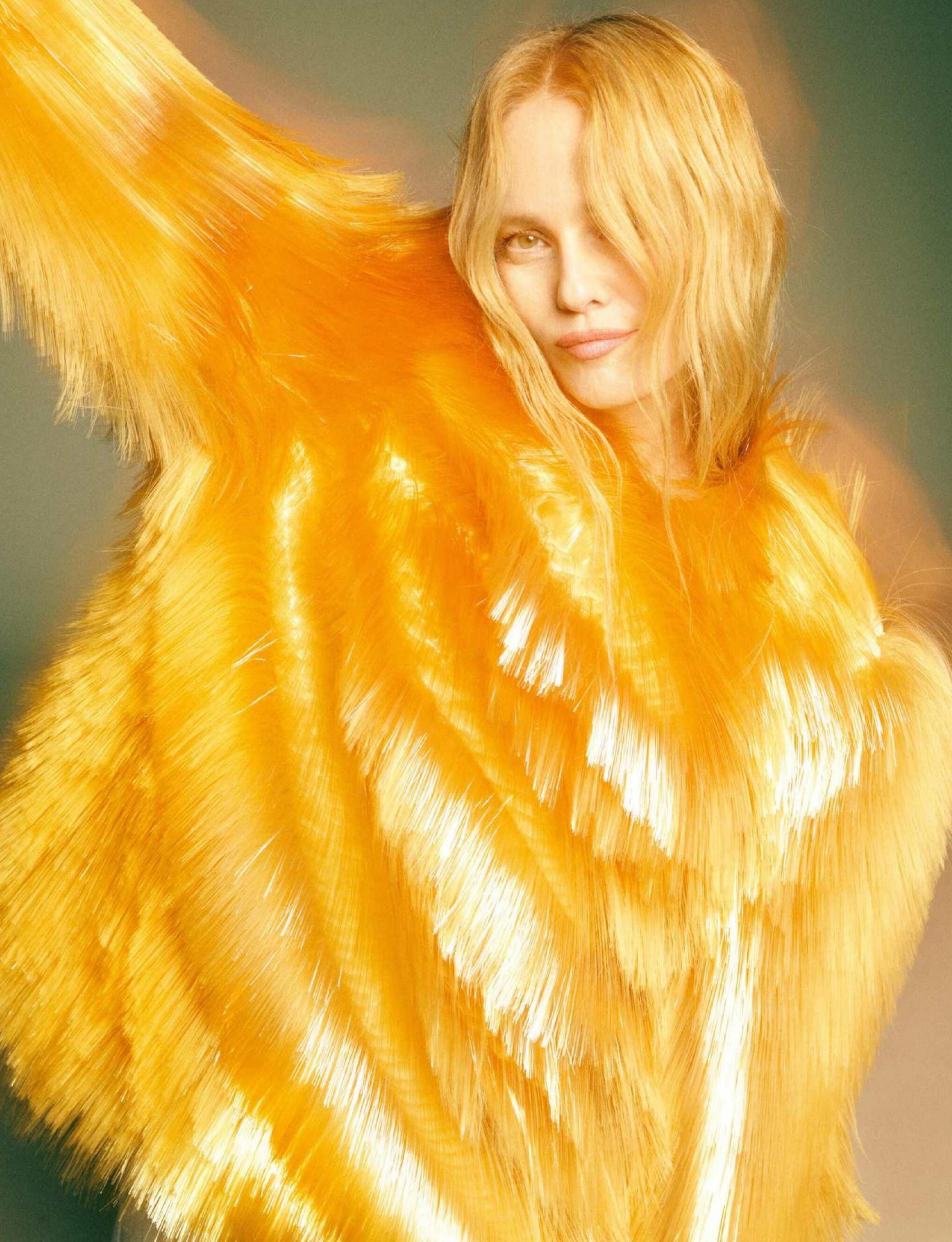 Harper’s Bazaar France  April  2026 封面 ：