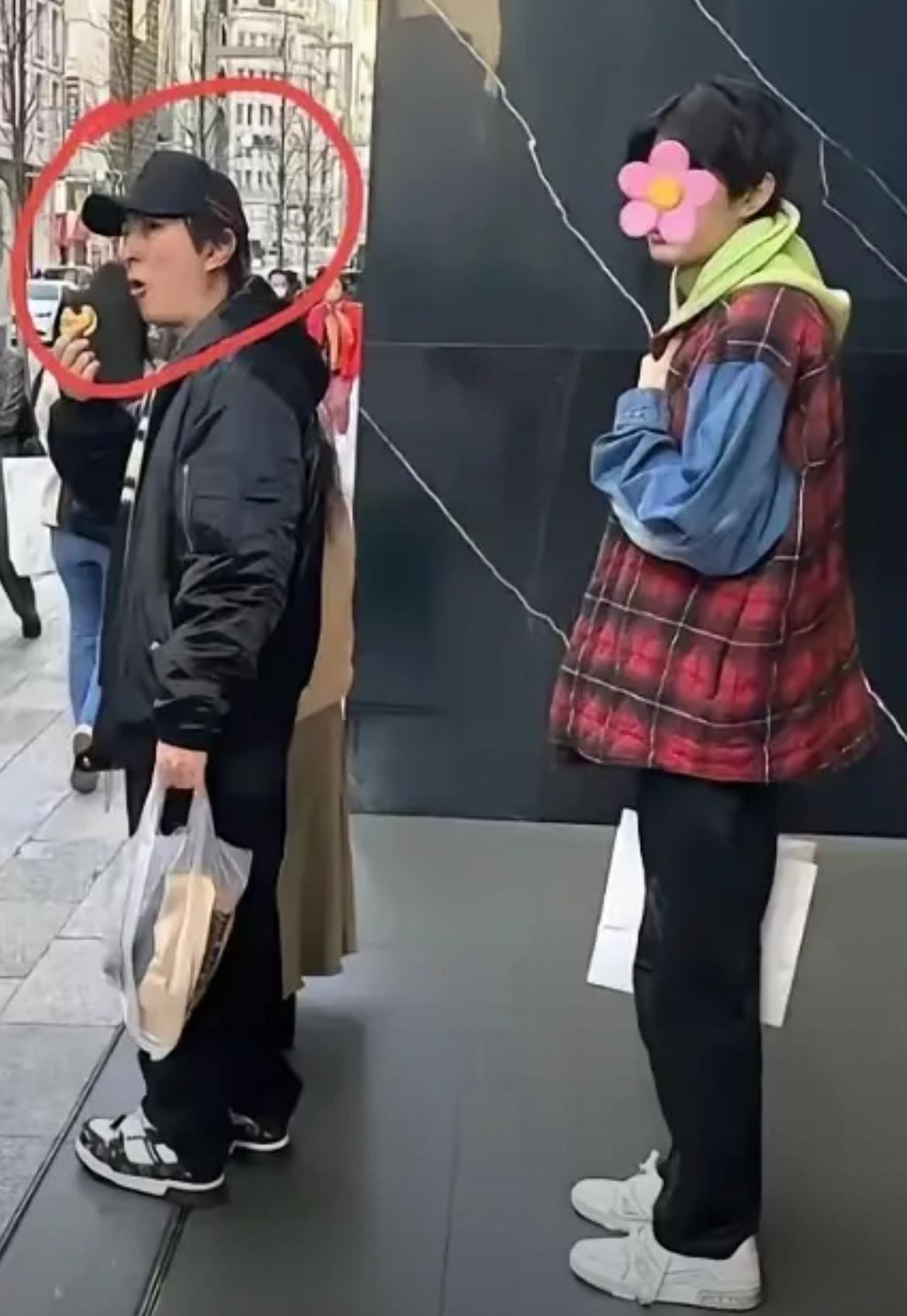 有说法称王思聪可能不会再回国，不是因为他自己欠债，也不是王健林卖了八十来座万达广