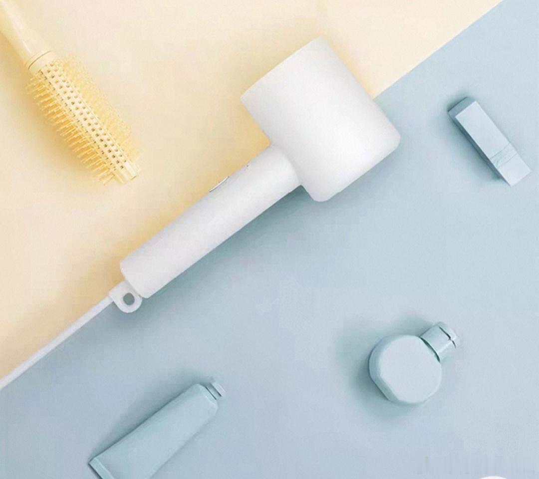 我是仕豪同学抽一台米家吹风机，不过滤关注+评论 就行4 月 30 号开  抽奖详