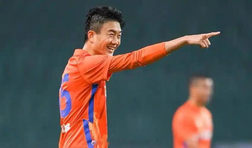 戴琳借款套路曝光！媒体人：看直播后加微信私聊，以为他腰缠万贯周一，被戴琳拖欠救命