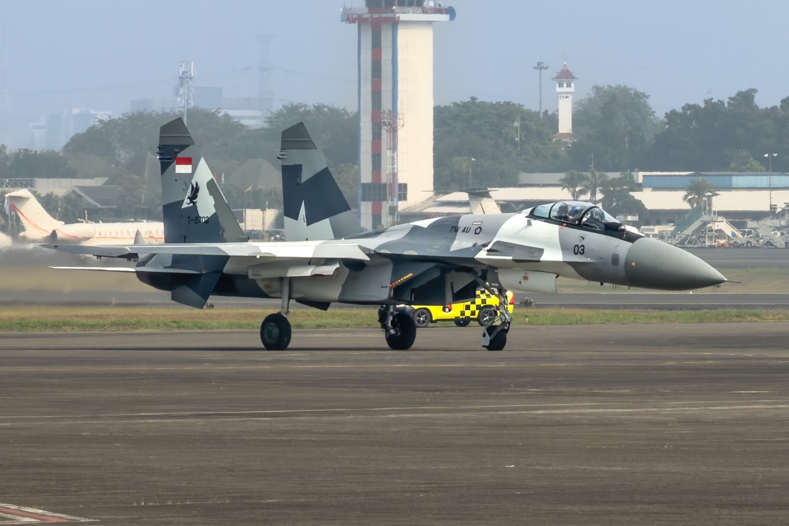 印尼空军第11飞行中队苏-27SKM的新皮肤，和苏-35原型机902/904的北