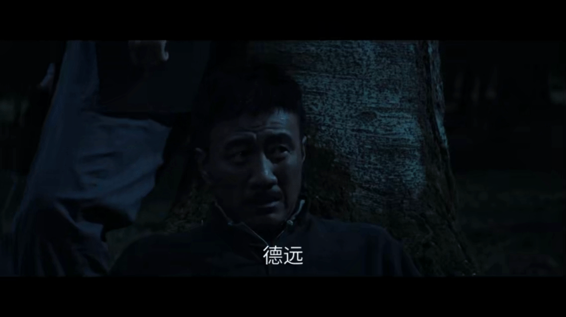 我的评分：[星星][星星][星星][星星][星星]鲁长山牺牲呜呜，鲁长山牺牲这段