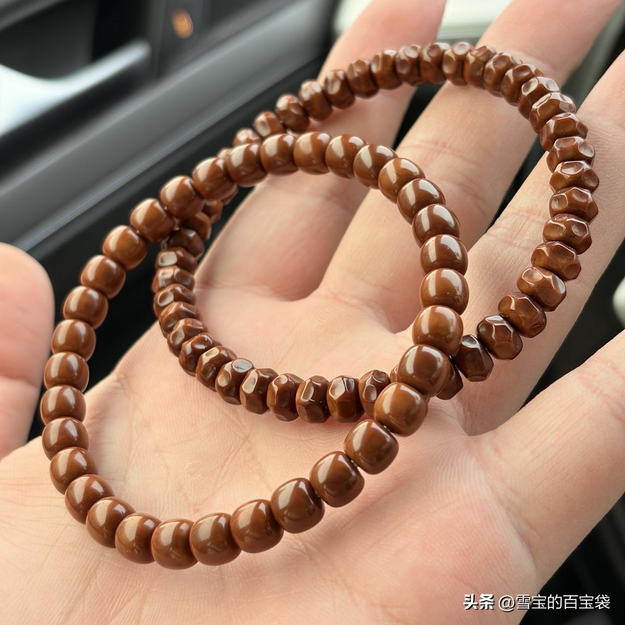 不知不觉，我戒烟已经整整一星期了。

这次戒烟来得特别突然，没有轰轰烈烈的发誓，