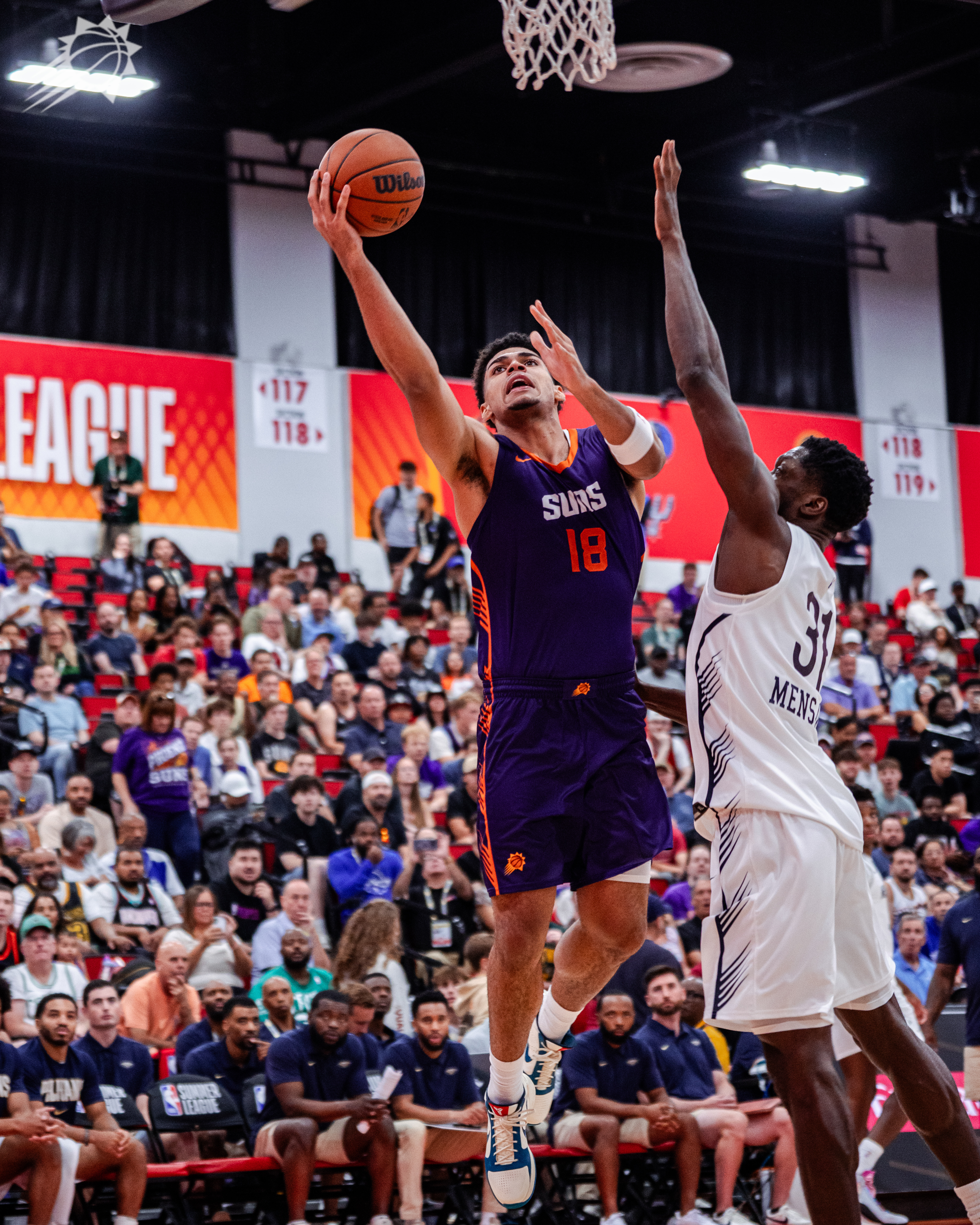 皮特拿下12分4篮板2抢断 📊菲尼克斯太阳 ｜鹈鹕 vs太阳 ｜ 
