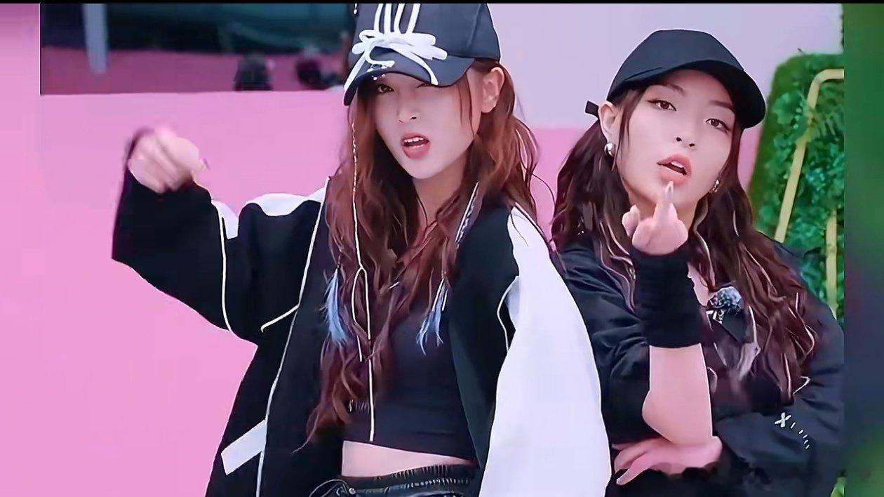 吴宣仪本草纲目练习室版吴宣仪本草纲目练习室 吴宣仪《本草纲目》练习室版也太帅了吧