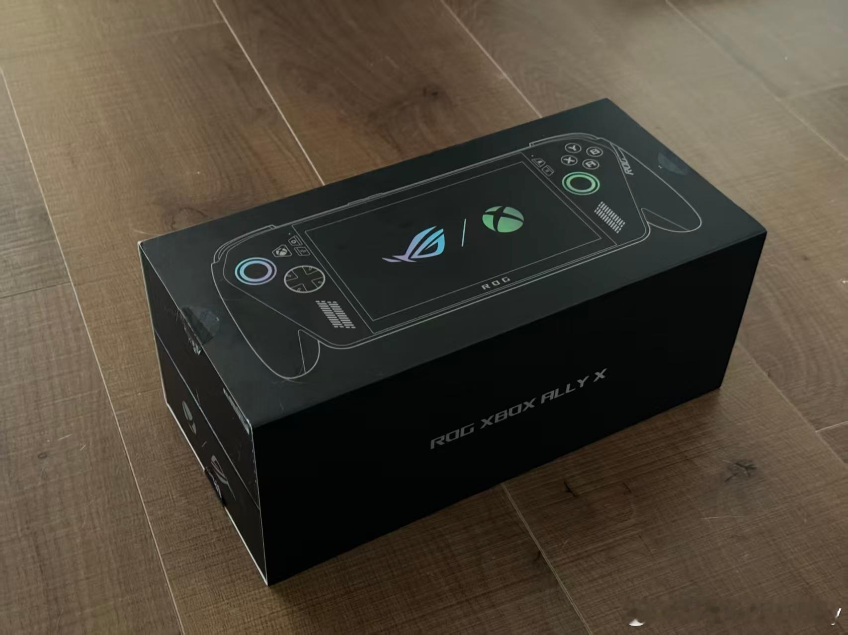 我们年会抽了一台ROG Ally X 和 枪神9Plus 超竟他们说我颁奖的时候