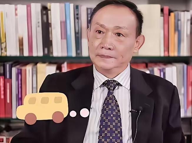 说的对，老婆孩子在国外者，应该一律退出国家机关和事业单位，国家先不清理出这些人，