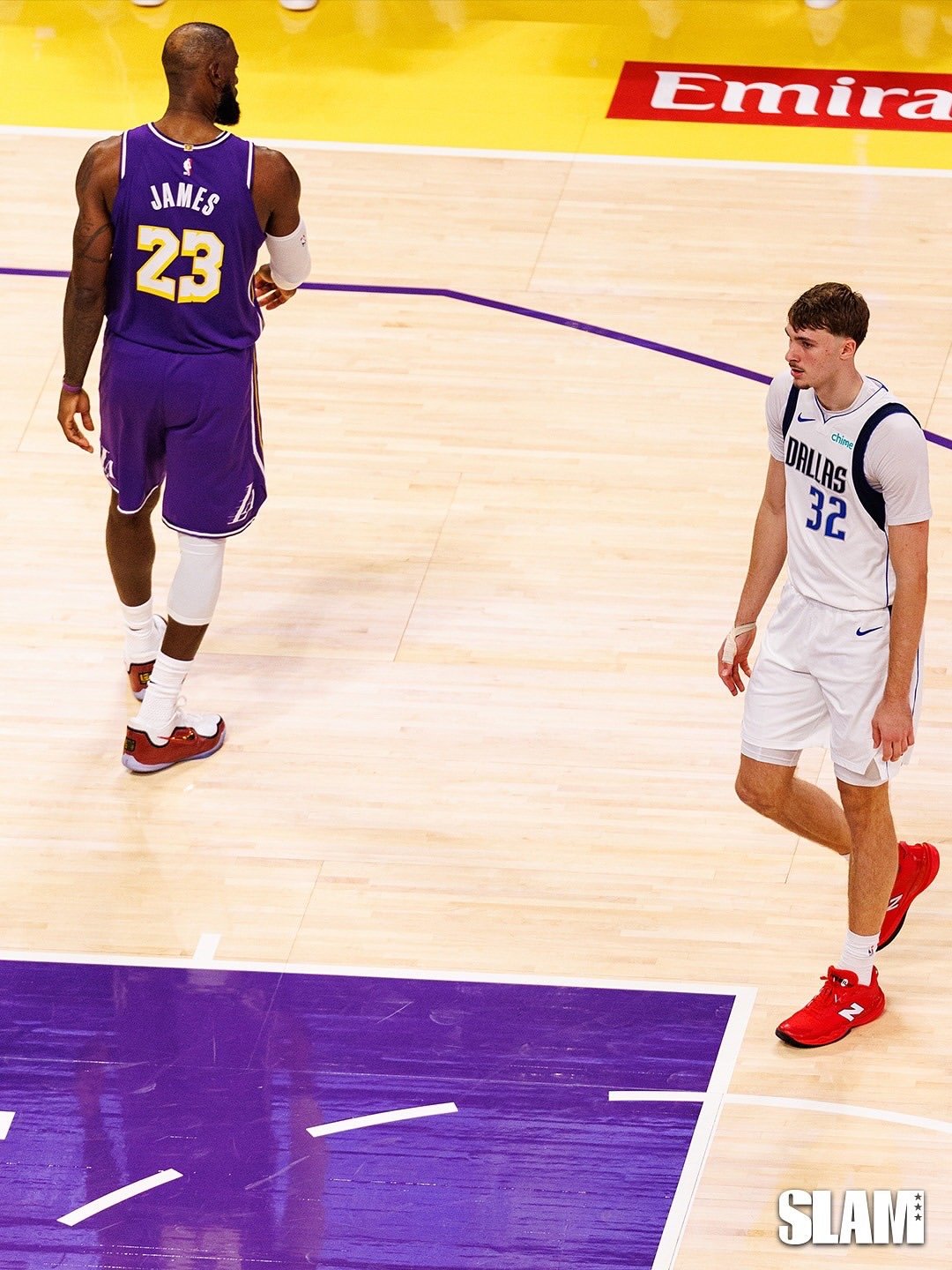 LeBron James & Cooper Flagg 弗拉格看到面前这个老大哥