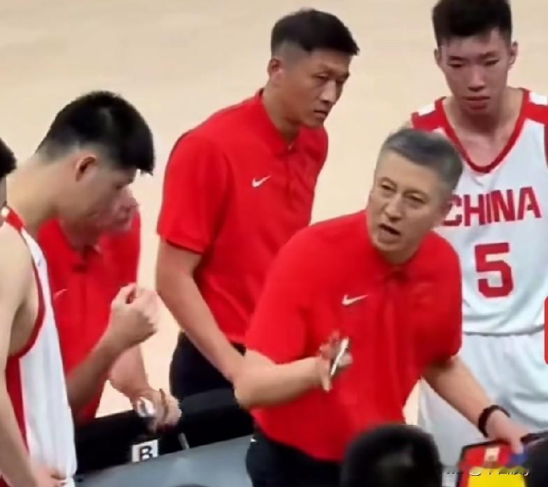 明天中国男篮对阵巴林男篮
北京时间9月12日15.00亚运会男篮比赛中国队与巴林