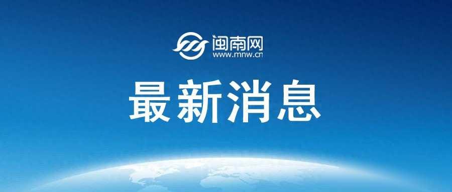 美军在霍尔木兹海峡摆开阵势，前总统插手军事行动，护航还是施压？

5月4号一早，