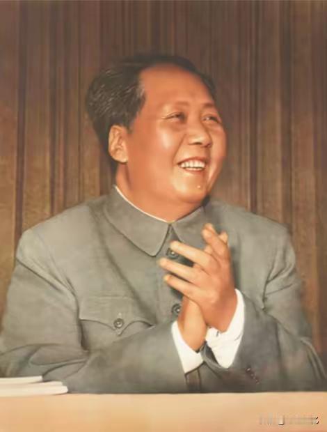伟人一直给人民带来自信的微笑，给人民带来幸福生活！