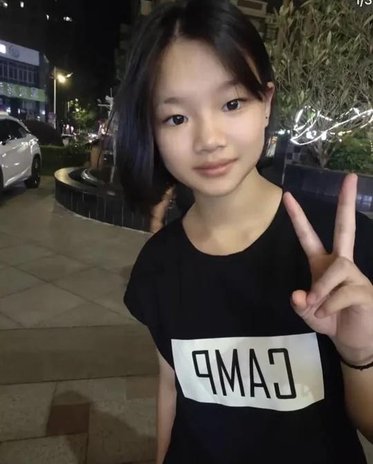 别滑走，就当积德了……
性别：女
年纪：14岁
名字：韩依贝
丢失地点：山西省阳