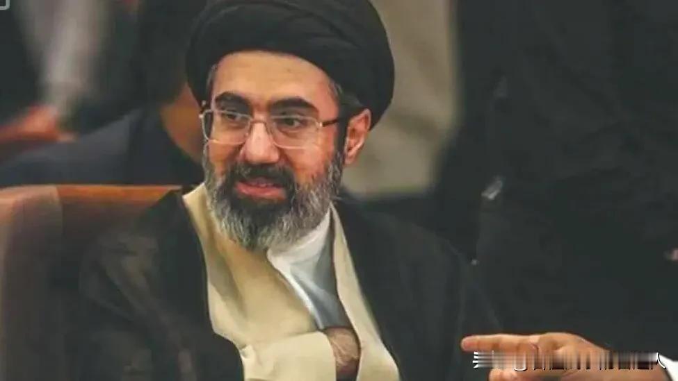 美国的伊朗战略，今天正式跌破底线！导弹打不穿、基地被炸、护航联盟凑不齐，特朗普转