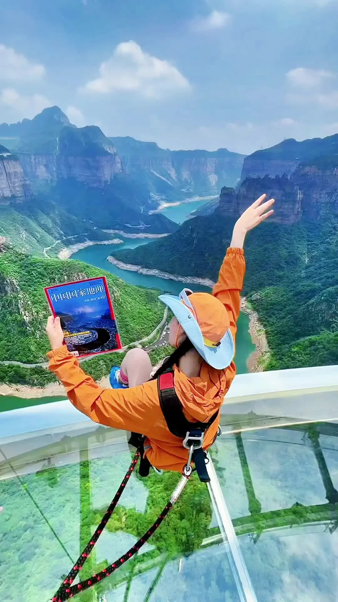 📍 BAO QUAN宝泉 跟着《国家地理》游宝泉见山见水见世界