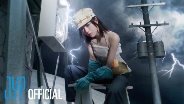 【edaily】[ITZY成员申有娜将于23日SOLO出道 首张个人专辑《Ice