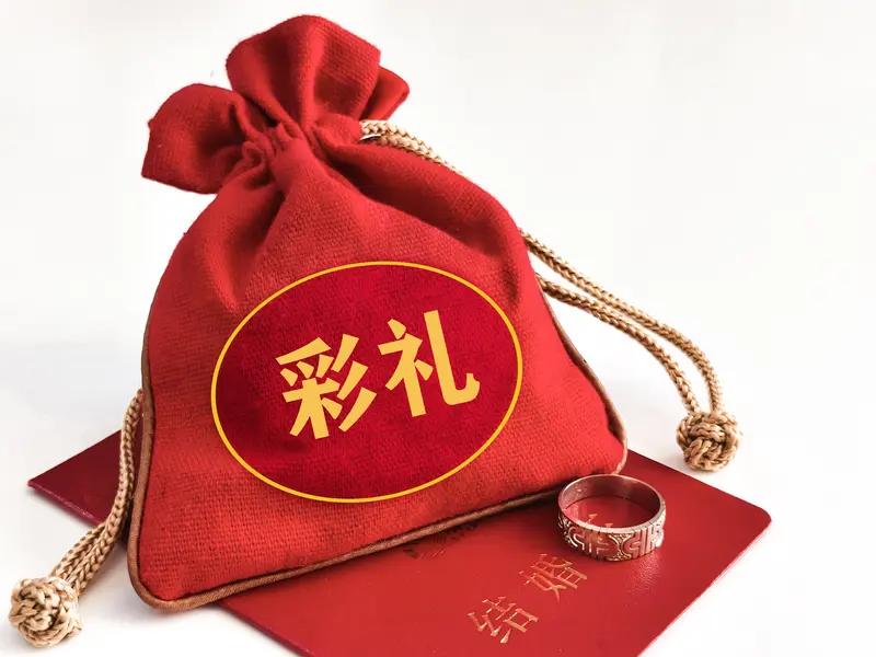 不给彩礼就不结婚或成违法行为 最近“不给彩礼就不结婚或成违法行为”这热搜闹得挺火