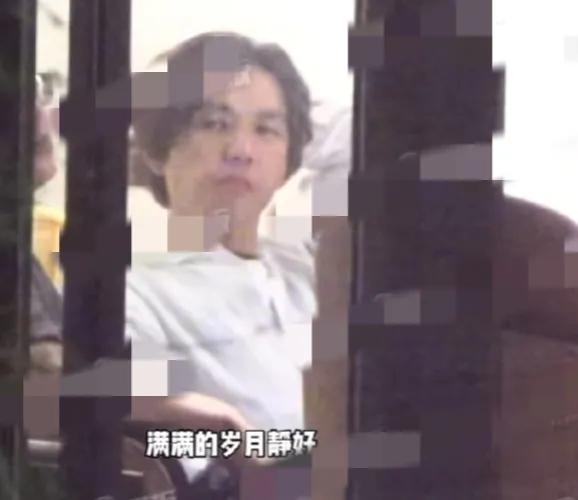 钟汉良引发热议！
8月21日，钟汉良突然引发了热议，原来是有八卦媒体拍到了钟汉良