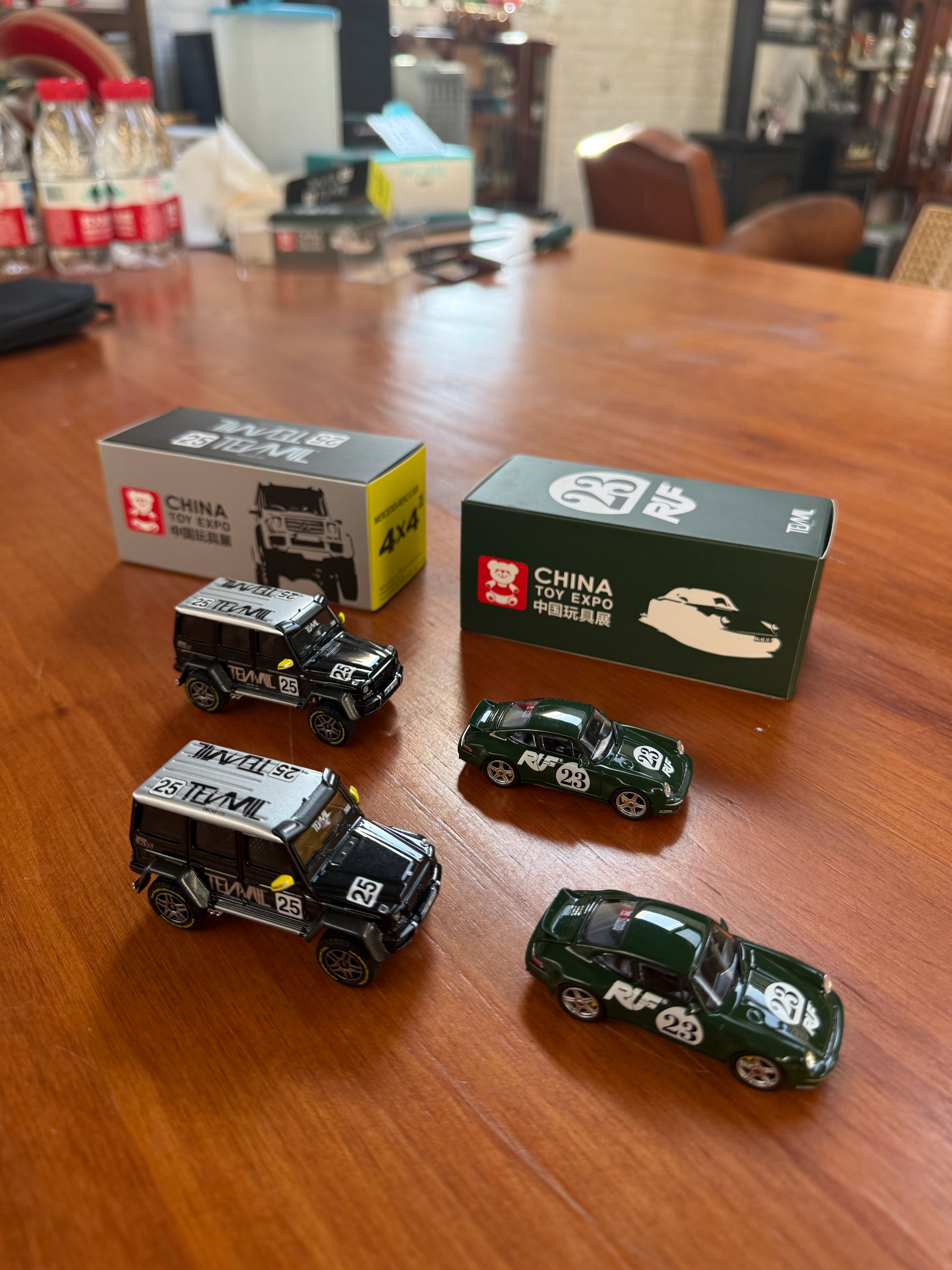 这两个ARbox和Tenmil合作的ChinaToy场地限定版实在是有点帅！AR