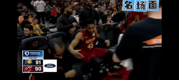 “嘿！演的怎么样？”“小点声，有读唇语的！”[呲牙][大笑][捂脸]还是米切尔年