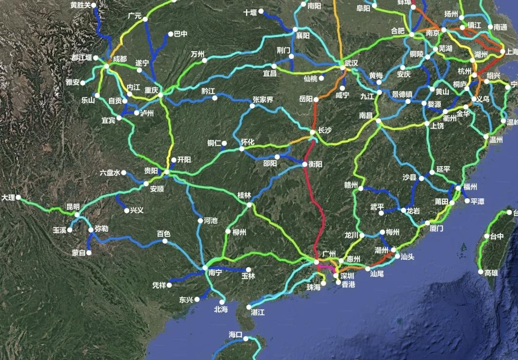不得不说，广州铁路枢纽的联通性是真的一绝，无论是南广、贵广、广珠、广汕、广湛、甬